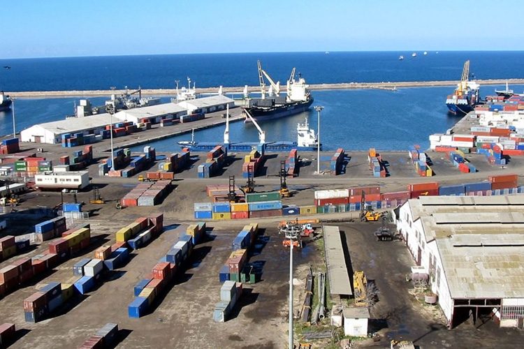 Des marchandises en provenance de Chine et d’Italie refoulées au port d’Oran