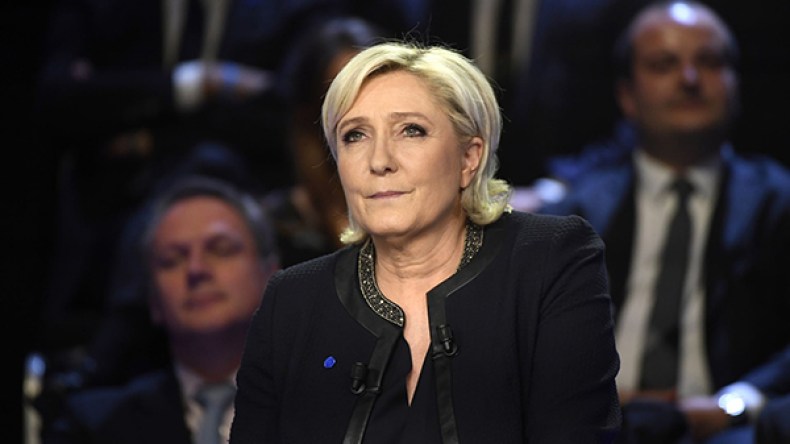 لوبان: أصولي مصرية