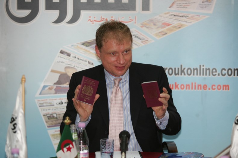 Martin Day  à Echorouk : ” Aucun tribunal britannique n'a délivré de mandat d'arrêt contre Tzipi Livni”