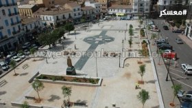 خنق طفل حتى الموت وطعنه خلال نومه بين شقيقيه بمعسكر