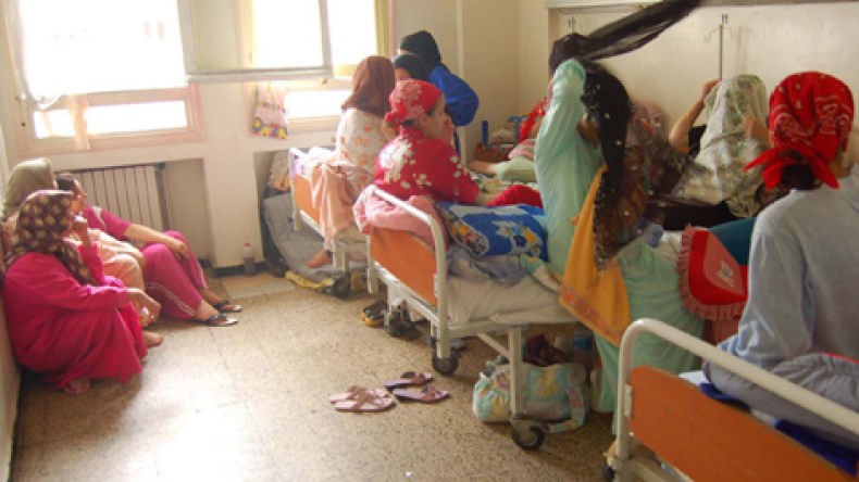 وفاة امرأة وجنينها بعد “رفض” أربعة مستشفيات استقبالها بالبويرة