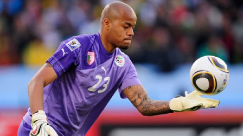 مبولحي لم يقطع اتصالاته مع خاليلوزيتش وسيلتحق بـ”الخضر” في باريس