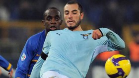 مراد مغني للشروق: أنا جاهز للعب ضد الأورغواي وسأكون في الجزائر يوم 10 أوت