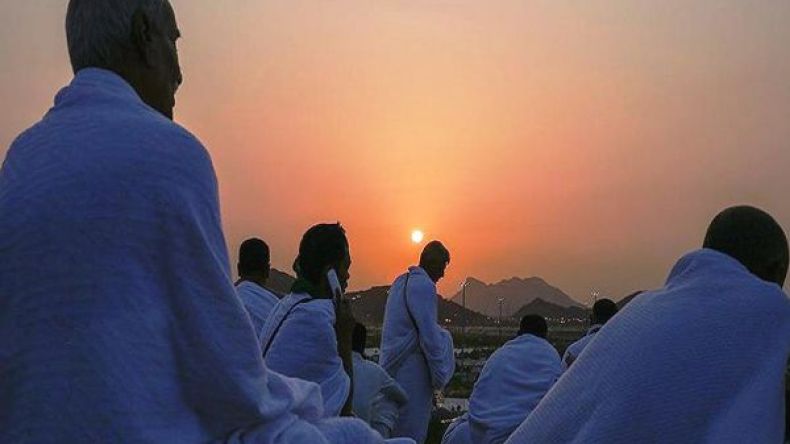 المتعجلون يختتمون مناسك الحج