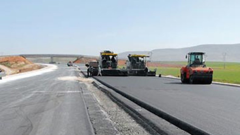 الجزائر: إنفاق 40 مليار دولار على مشاريع البنى التحتية في عشرة سنوات