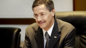 هذه أسباب اختيار الدبلوماسي مسدوة سفيرا  للجزائر في باريس