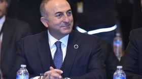 تركيا قلقة من الرسائل المعادية للإسلام في سباق الرئاسة الأمريكية