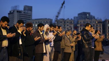 Egyptian Muslim Brotherhood member Dr. Djamel Hichmat to Echorouk: â€œOur leaders do not leave Tahrir Squareâ€