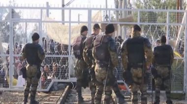 تخوف من الفوضى في أوروبا بسبب تزايد إغلاق الطرق في وجه اللاجئين