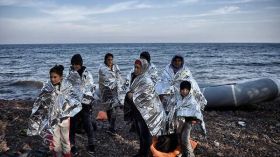 مصرع 11 مهاجراً في غرق مركب في بحر إيجة