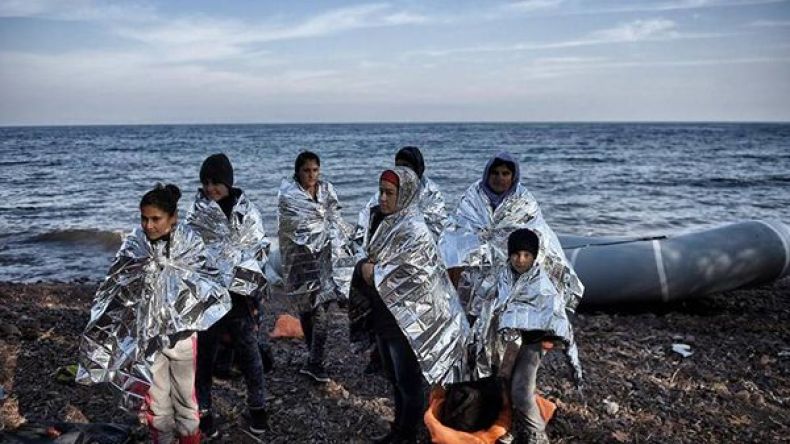 مصرع 11 مهاجراً في غرق مركب في بحر إيجة