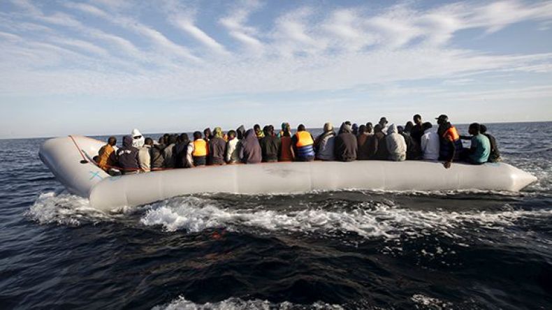 إيطاليا: إنقاذ آلاف المهاجرين قبالة ليبيا