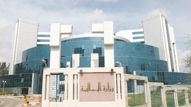 Insurance companies owe Algerians 25, 000 billion