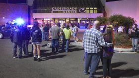 جرحى في هجوم بالسكين في مركز للتسوق في أمريكا