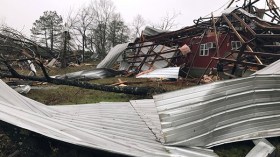 خمسة قتلى في أعاصير اجتاحت ولايات الجنوب الأمريكي