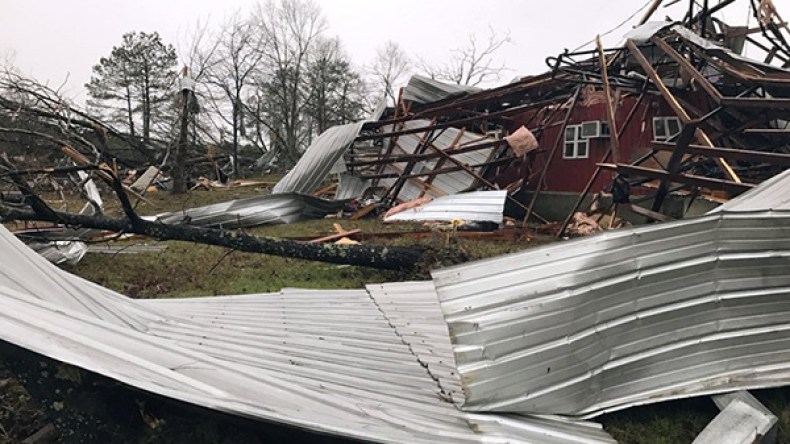 خمسة قتلى في أعاصير اجتاحت ولايات الجنوب الأمريكي