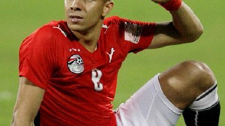 “علاقتي متوترة مع يحيى، زياني ومطمور ولن أشجع الجزائر”