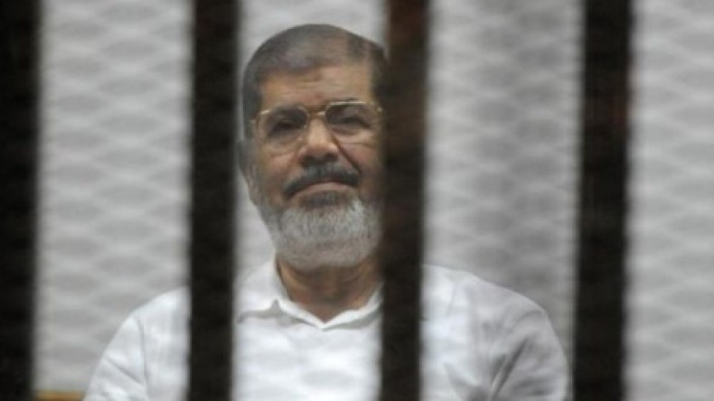 مرسي: كنت رئيساً للجمهورية ولست رئيس عصابة