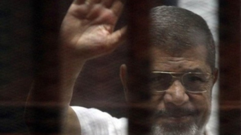 مصر: استئناف محاكمة مرسي في قضية الاتحادية