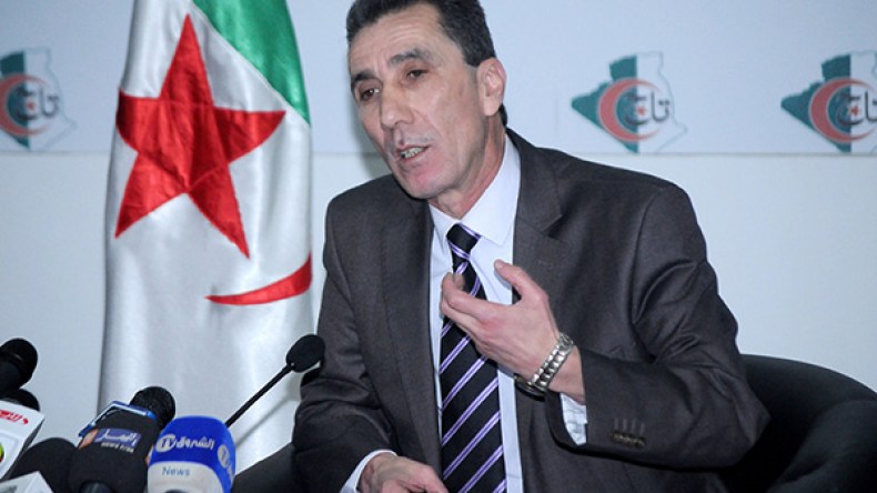محمد نبو: الأفافاس متمسك بمبادرة الإجماع