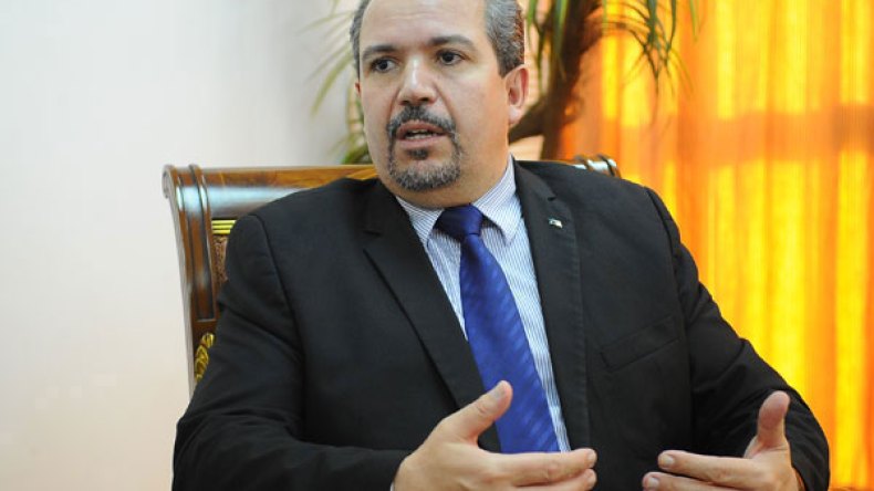 عيسى: فتح تحقيق حول دفن إمام بالمسجد في الشلف!