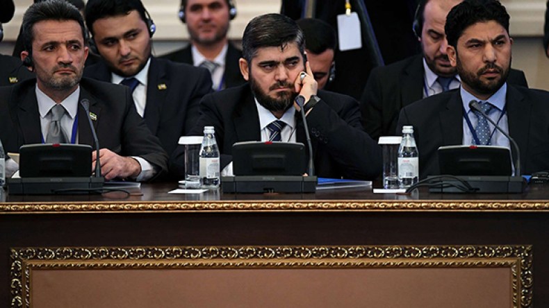 وفد المعارضة السورية يعلق مشاركته في محادثات أستانة