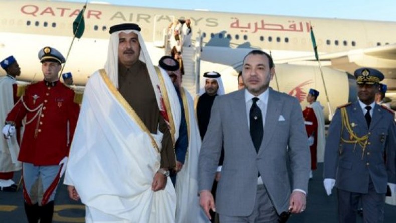 المغرب يرسل مواد غذائية إلى قطر