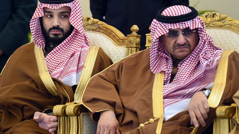 هكذا انتزع بن سلمان ولاية العهد من ابن عمه