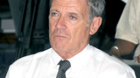 “أرشح الجزائر للفوز على مصر”