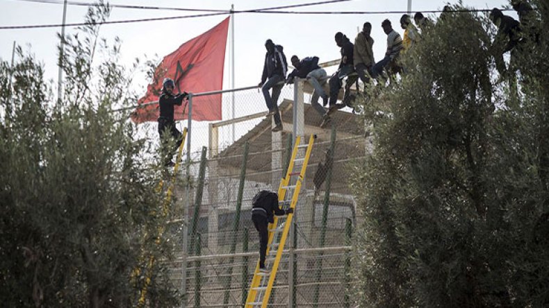 المخزن يبتزّ أوروبا!