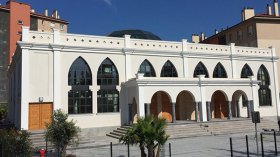 البترول “يطيح” بمشروع مسجد قطب لكل ولاية