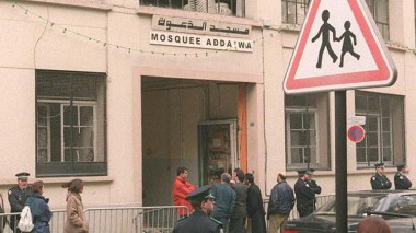 Un homme blessé après des tirs dans une mosquée parisienne