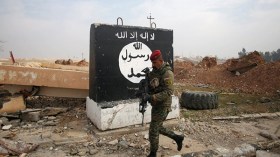 التحالف يدمر مركز قيادة لـ”داعش” في الموصل