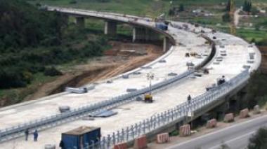 6.000 Algerian public works engineers enrolled for refresher training sessions