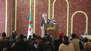 مولود حمروش (ندوة صحافية)