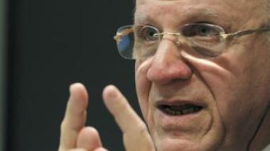 Foreign Minister Medelci: : “Algeria, EU poised to conclude energy deal in 2012”