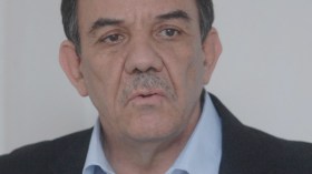 تواتي: “كان على بوتفليقة إصدار مرسوم رئاسي لاسترجاع المال المنهوب”