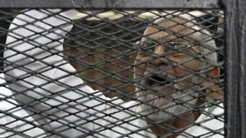 مرشد الإخوان: أحكام الإعدام الجماعية ستسقط حكومة الانقلاب