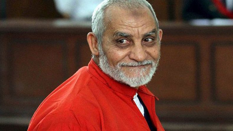 محكمة النقض المصرية تلغي أحكام الإعدام والمؤبد بحق بديع وآخرين