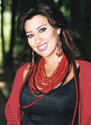 Najwa Karam runs away to meet her lover