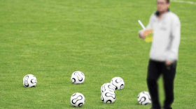 التقني منصور بن يعقوب لـ”الشروق”: مئات المدربين مستعدون للتعاون