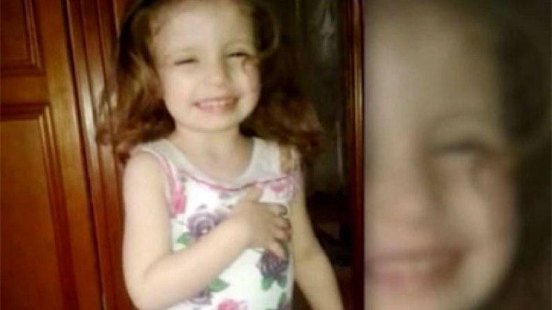 تسليم جثة الطفلة نهال إلى عائلتها