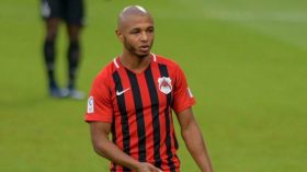 لاعب قطري: براهيمي يساوي فريقا كاملا لوحده