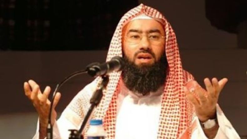 الكويت تسحب الجنسية من 10 أشخاص بينهم الشيخ نبيل العوضي