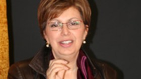 الأكاديمية والسينمائية نادية شرابي وزيرة للثقافة