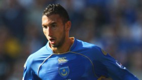 أنصار بورتسموث يطالبون بإعطاء بلحاج فرصة اللعب في الهجوم