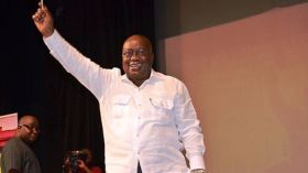 زعيم المعارضة في غانا يفوز في انتخابات الرئاسة