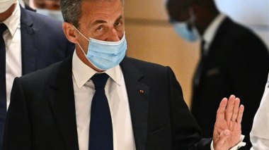 Nicolas Sarkozy ne sera pas mis derrière les barreaux!