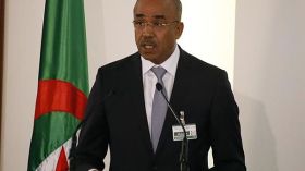 تمديد العمل بالترخيص الاستثنائي للمناصب العليا إلى آخر السنة المالية الجارية