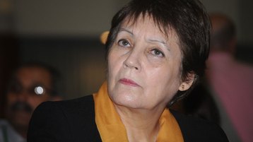 ..إنهم أناس يتطهَّرون..